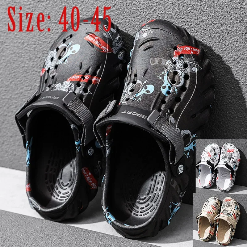 2024 Corcs New Men\'s Slippers Outdoor Garden Clogs Male Casual Shoes Fashion Luxury Sandals Comfort Home Soft Slippers 40-45