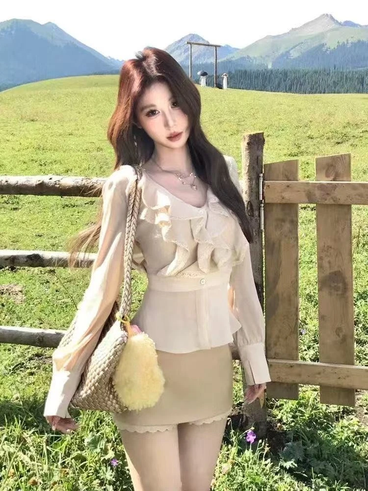 Autumn French Elegant Fashion 2 Piece Set Women Design Sense Tops + A-line Skirts New Retro Pure Desire Spice Girl Outfits 2025