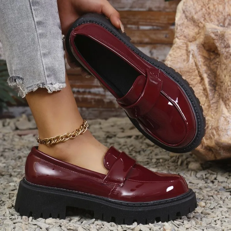Patent Leather Med Heel Loafers Shoes Women Solid Color Slip-On Platform Pumps Woman Thick Bottom Non-Slip Office Shoes Female