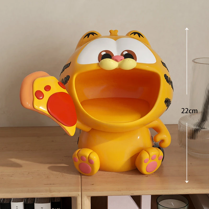 The Garfield Movie Garfield with Pizza Storage Figure Resin Model Cute Desktop Decoration Lovely Exclusive Collectible Gifts