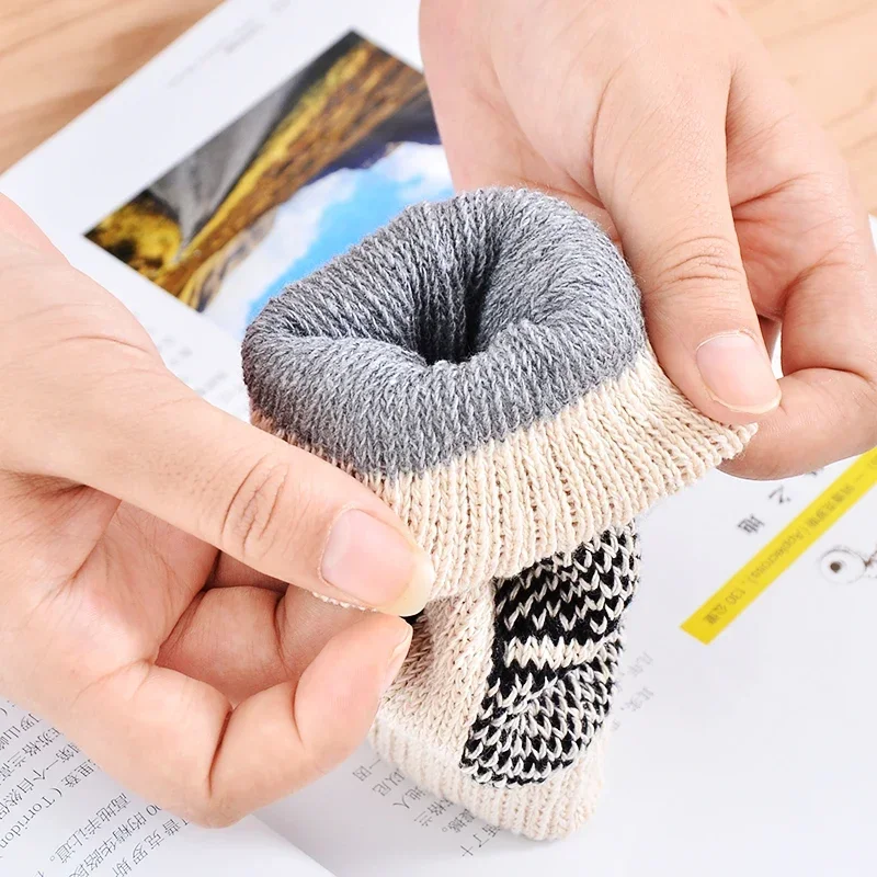 2024 Punk Y2K Knitted Woolen Gloves for Men Women Pentagram Half Finger Warm Soft Mittens Soft Star Hand Fingerless Gloves