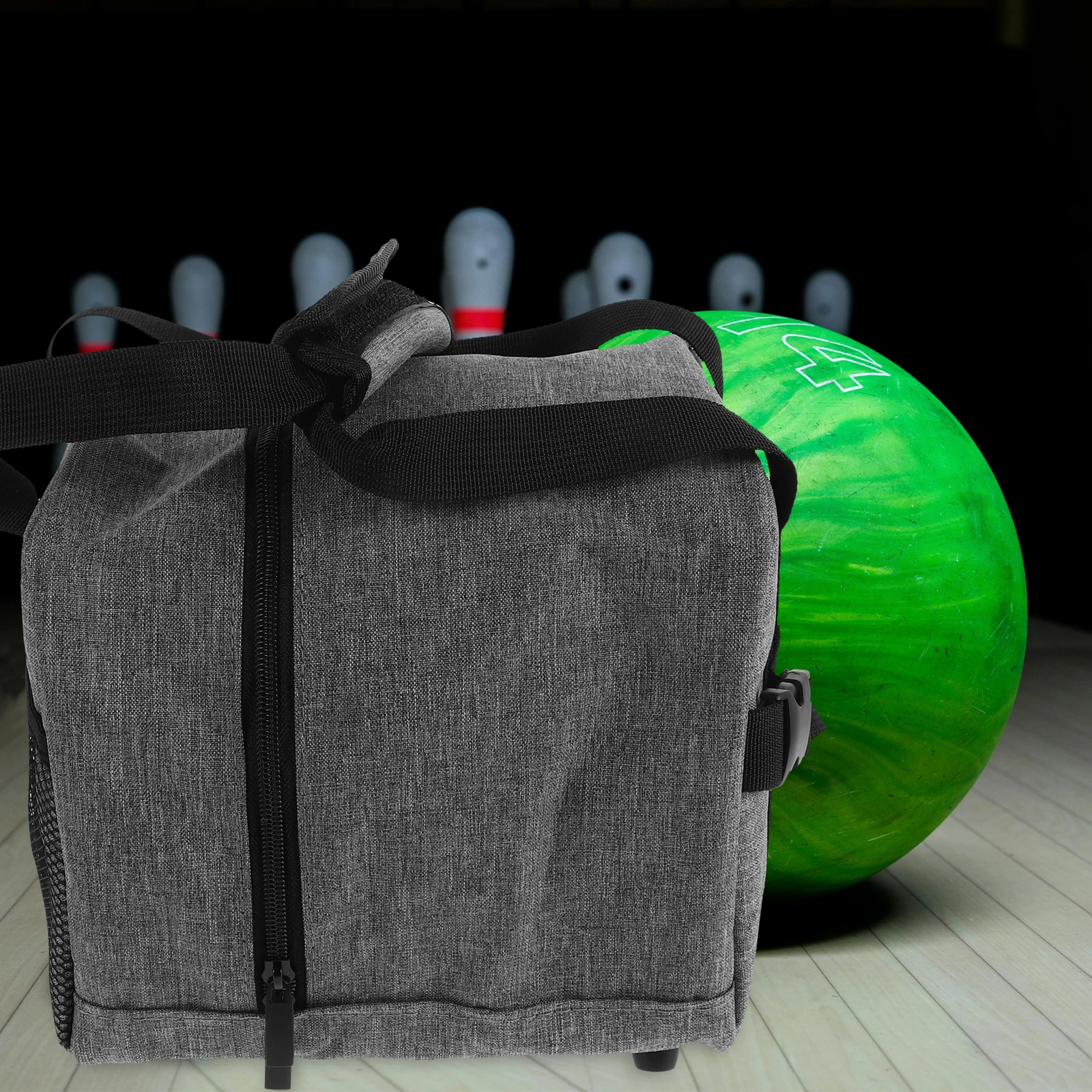 

Single Bowling Ball Bag Padded Ball Holder Lightweight Tote Bag For Men Women With Multiple Pockets For Travel Sports Equipment