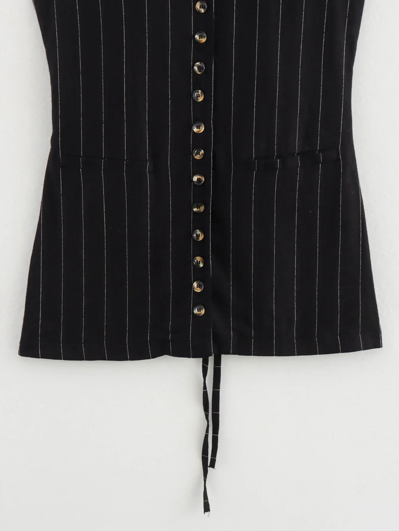 Women's 2-piece Suit 2024 New Fashion Pinstripe Button Decorative Vest Retro Sleeveless Top+striped Mini Skirt Suit