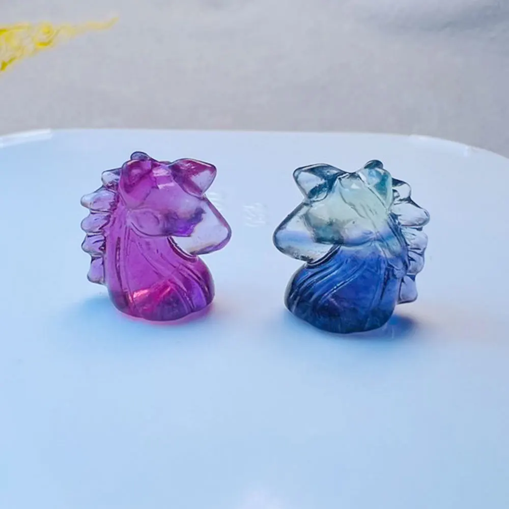 

Natural Fluorite Crystal Stone Unicorn Rainbow Fluorite Mini Carvings Healing Gemstone Crystals figurines Statue Home Decor Gift