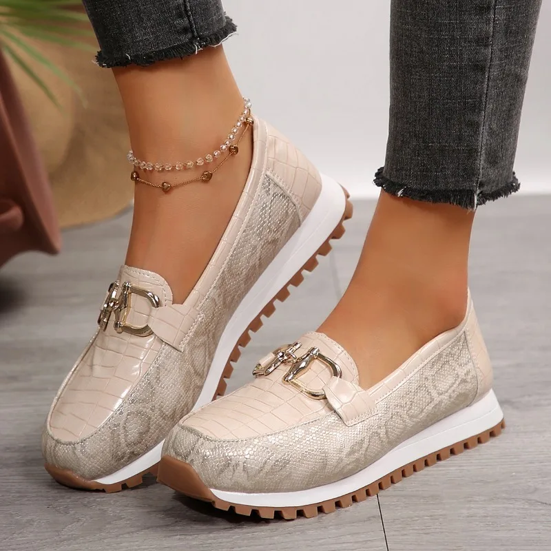 Women Sneakers 2024 New Trend Lace-up Fashion Versatile Low-top Shoes for Women Designer Shoes Sneakers Women Zapatos De Mujer