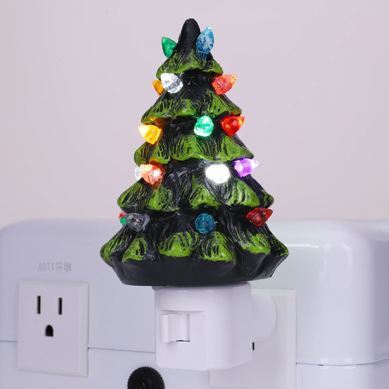 Luce notturna per albero di Natale in ceramica, luce notturna da parete per albero di Natale verde vintage, luce notturna ergonomica dipinta a mano