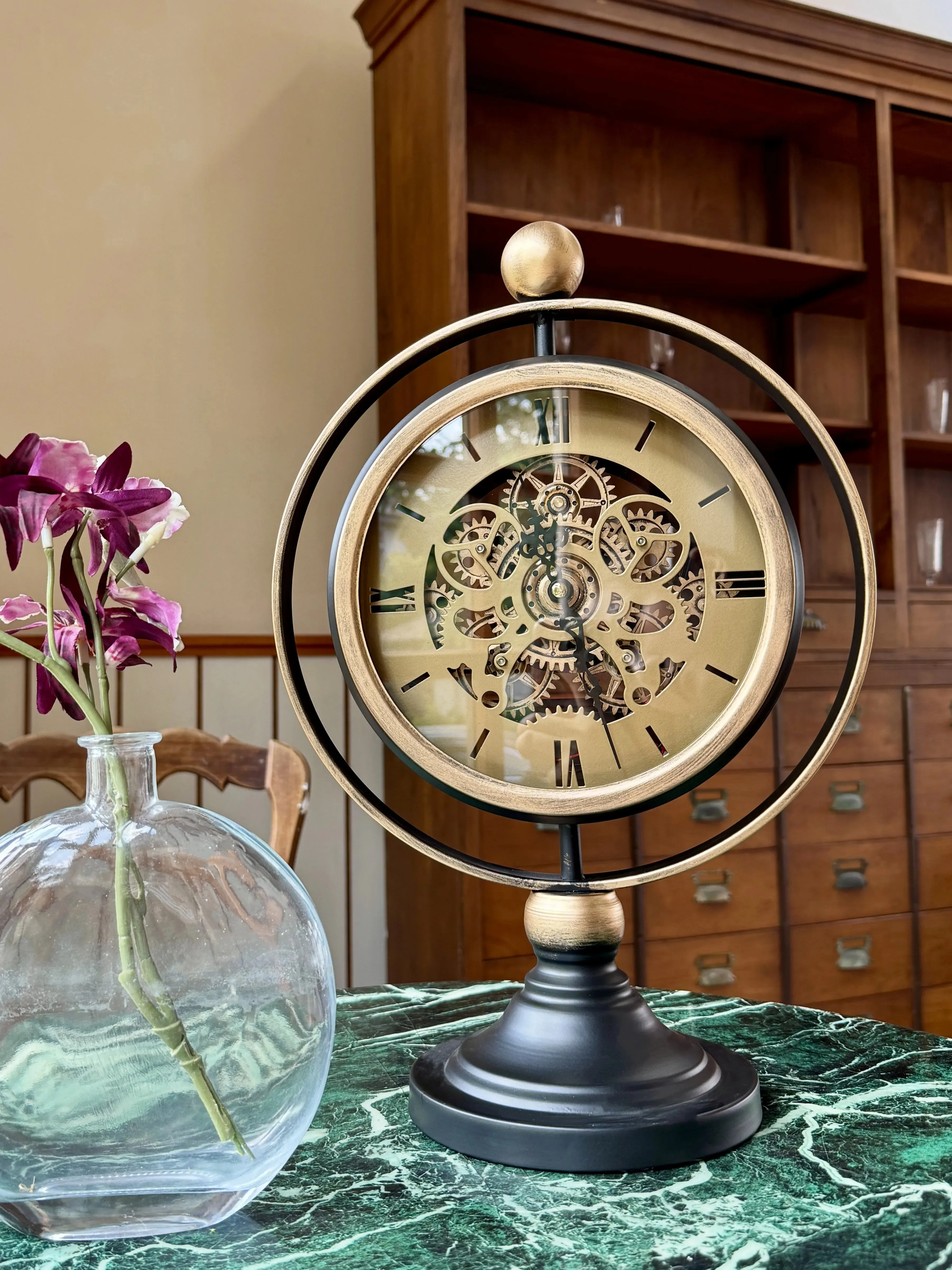Light luxury Retro Creativity Metal Perspective Gear Table Clock American Style Living Room Decorations Table Clock ornaments
