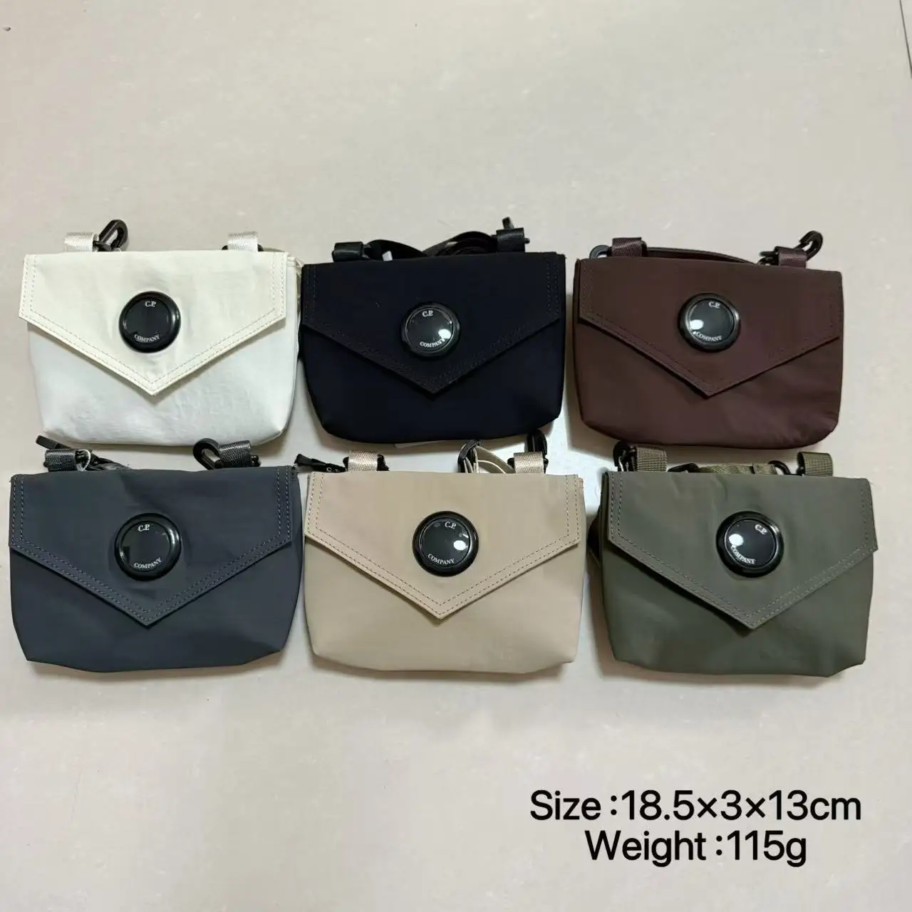2026 Neue lässige Sport-Hüfttasche Unisex Große Kapazität Multifunktionale modische Umhängetasche/Brusttasche – Detail 1