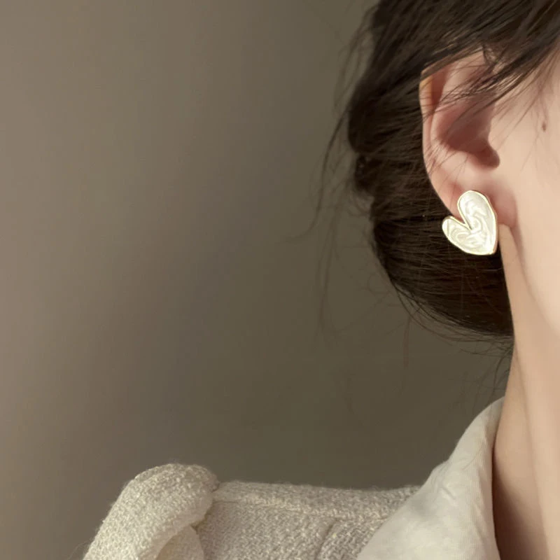 لطيف الكورية القلب وأقراط خمر فاخر بسيط الذهب اللون الحب القرط للنساء مجوهرات الأزياء 2023 هدايا الفتيات الجديدة