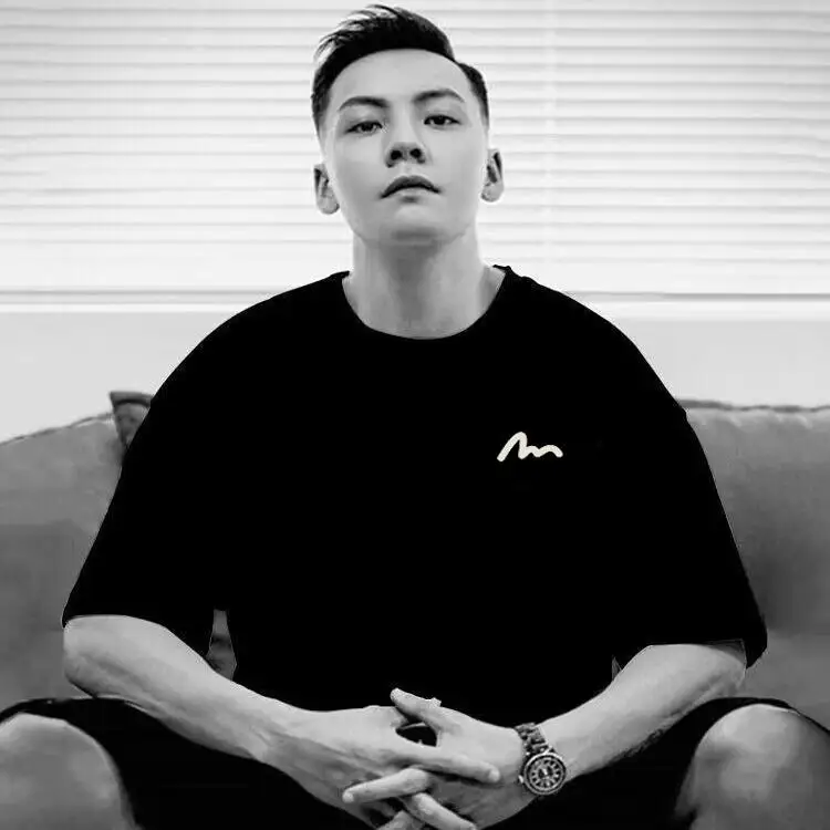 

Модная хлопковая футболка с коротким рукавом и круглым вырезом, дышащая, летняя, повседневная, в европейском стиле, для уличной моды