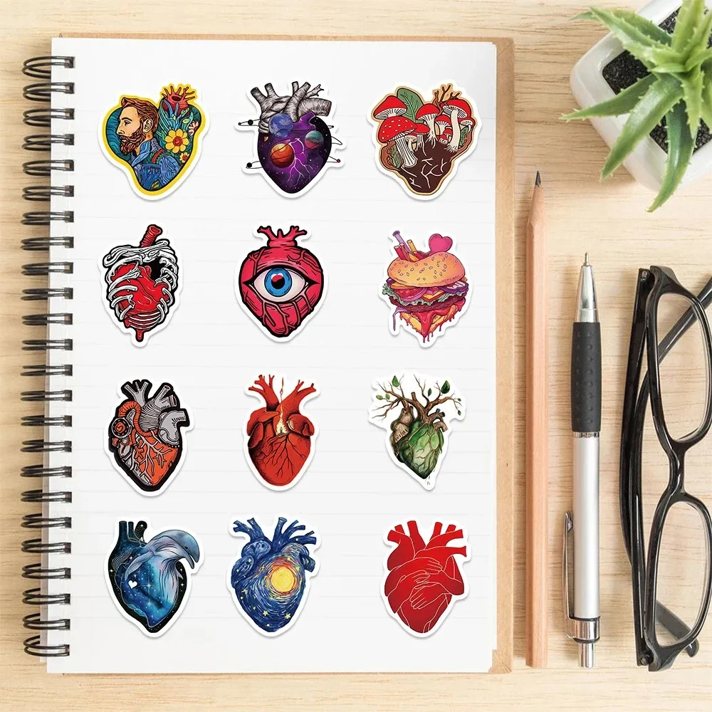 Pegatinas de dibujos animados de corazón artístico para monopatín, calcomanía de grafiti, regalo de juguete, 10/30/52 piezas