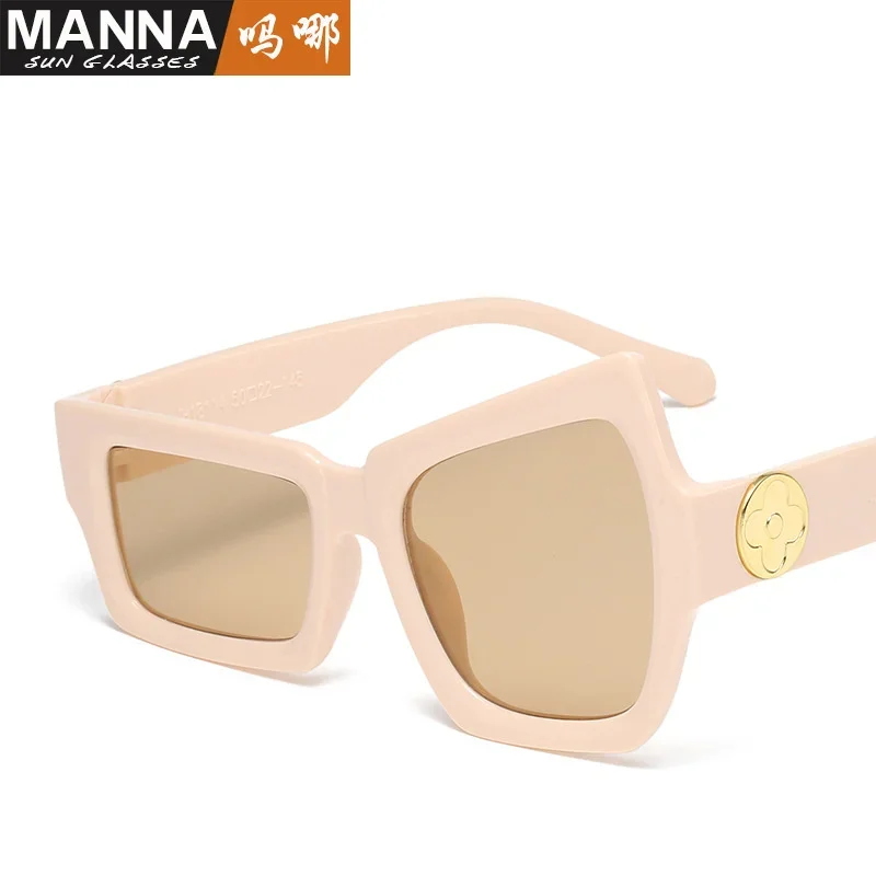 같은 스타일의 패션 불규칙한 자외선 차단제 선글라스 개성 넘치는 인기 거리 사진 패션쇼 안경