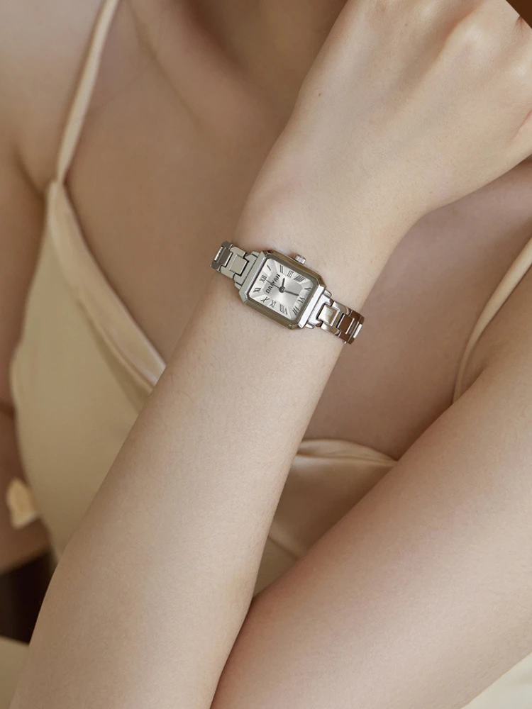 Square Stainless Steel Minimalist Ladies' Watch Roman Numerals Quartz Movement Waterproof Girls Bracelet Women's watch
