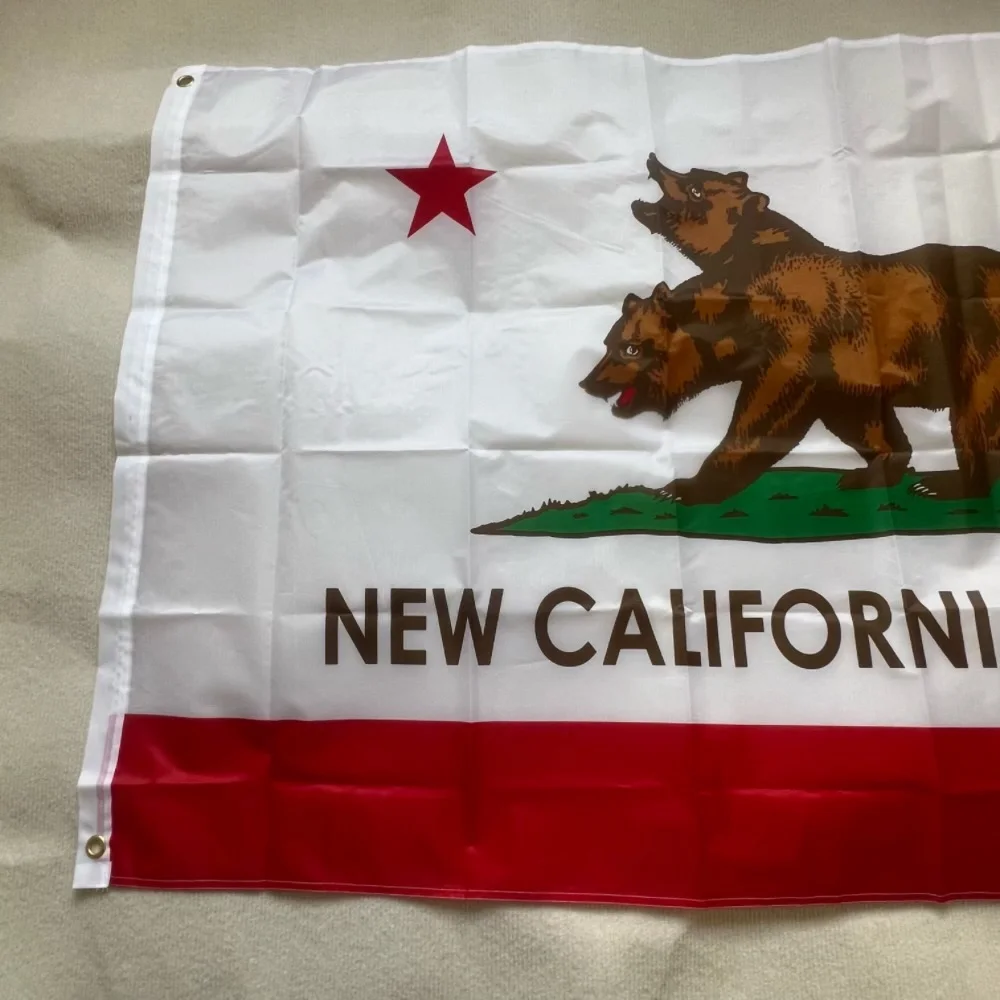Bandera NCR Fallout – Oso bicéfalo República de California poliéster - imagen 3