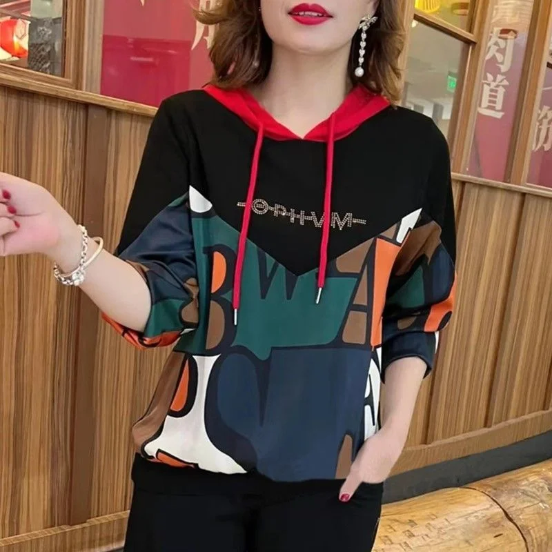 Popular Online Autumn Women Fashion Hoodie with Hot Diamond Splice Western Printed Loose Contrast Color Long Sleeve Sweatershirt