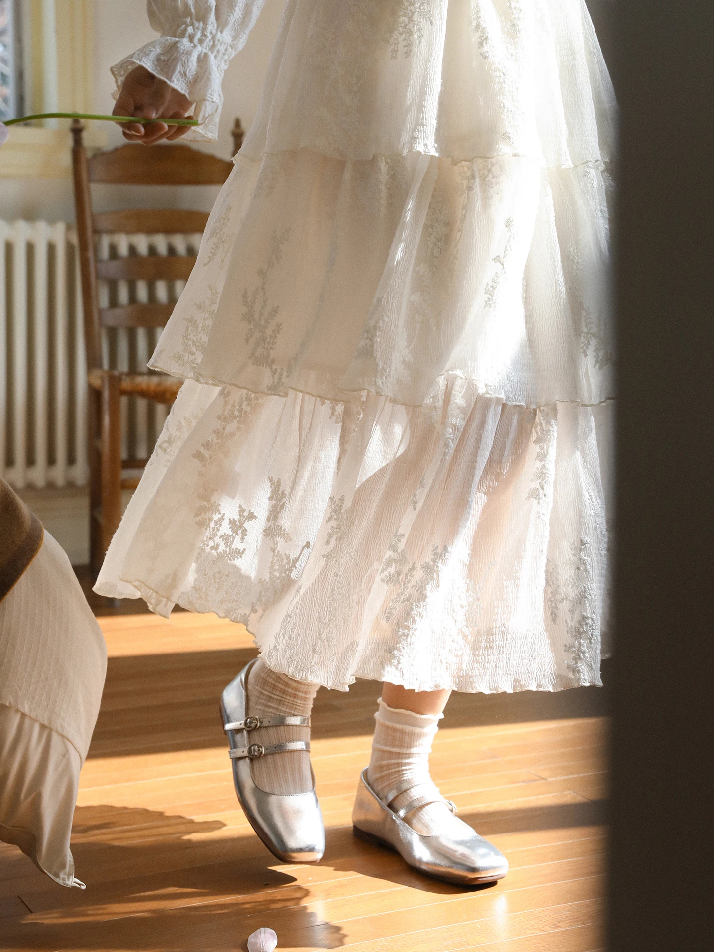 

Nesoulum Embroidered White Tulle Skirt with Pleats Elastic Waist f-length Women's Spring Faion Cake Skirt