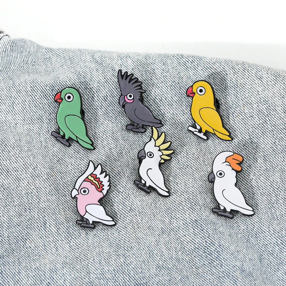 Cute Pretty Parrot Collection Pins Crested Myna Paridae Bird Enamel Brooches Cheap Jewelry Wholesale view 3