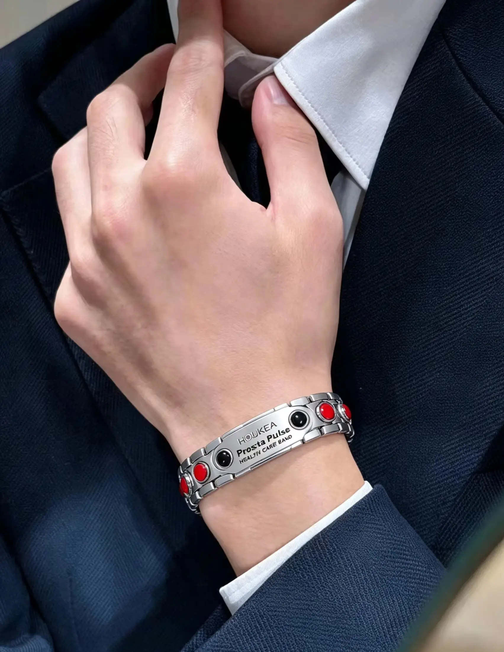 Unisex Sports Bracelet, Premium Zinc Alloy Construction, Durable Stylish Wrist Acces Exquisite High-End Men's Fashion Accessorie