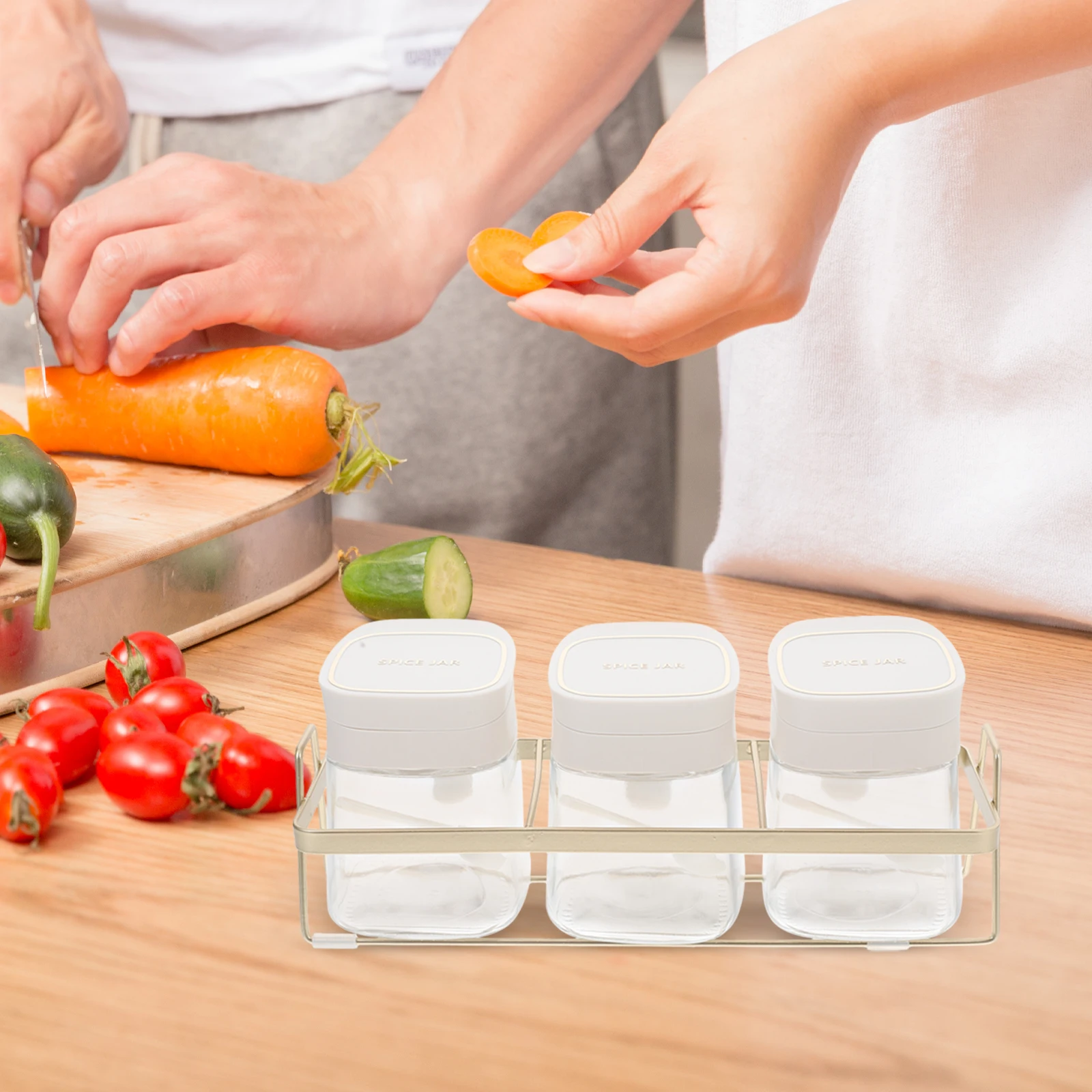 

Seasoning Jar Set Condiment Containers Plastic Baking Soda Dishes Sealed Lids Sugar Bowl Storage Solution Kitchen ganization
