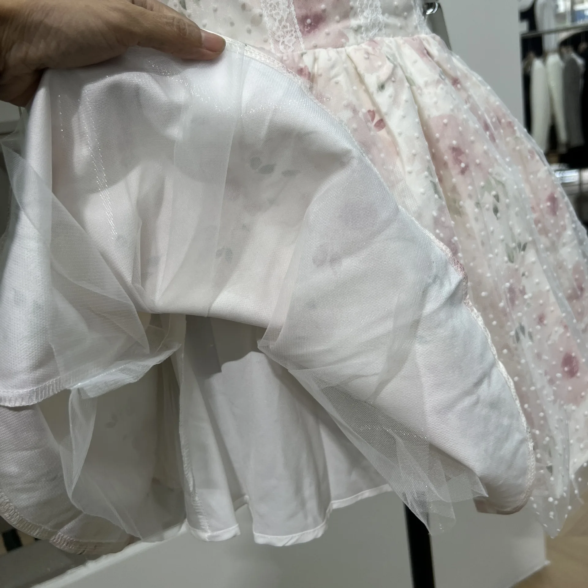 ファッションサマードレス女性ハイウエストウェーブポイントレースアップストラップレスショートドレス誕生日パーティー衣装ヴィンテージ花柄ガウン