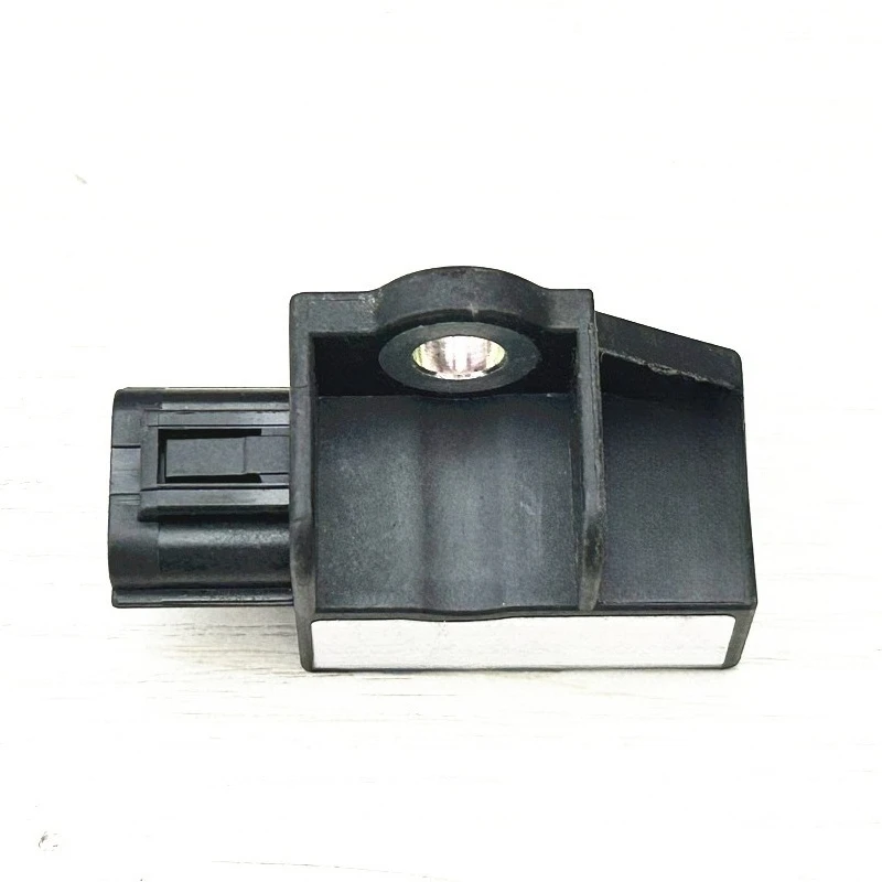 Generic Front Impact Crash Sensor, Cross Reference Part Number 77930-TLA-A01, 1 Piece