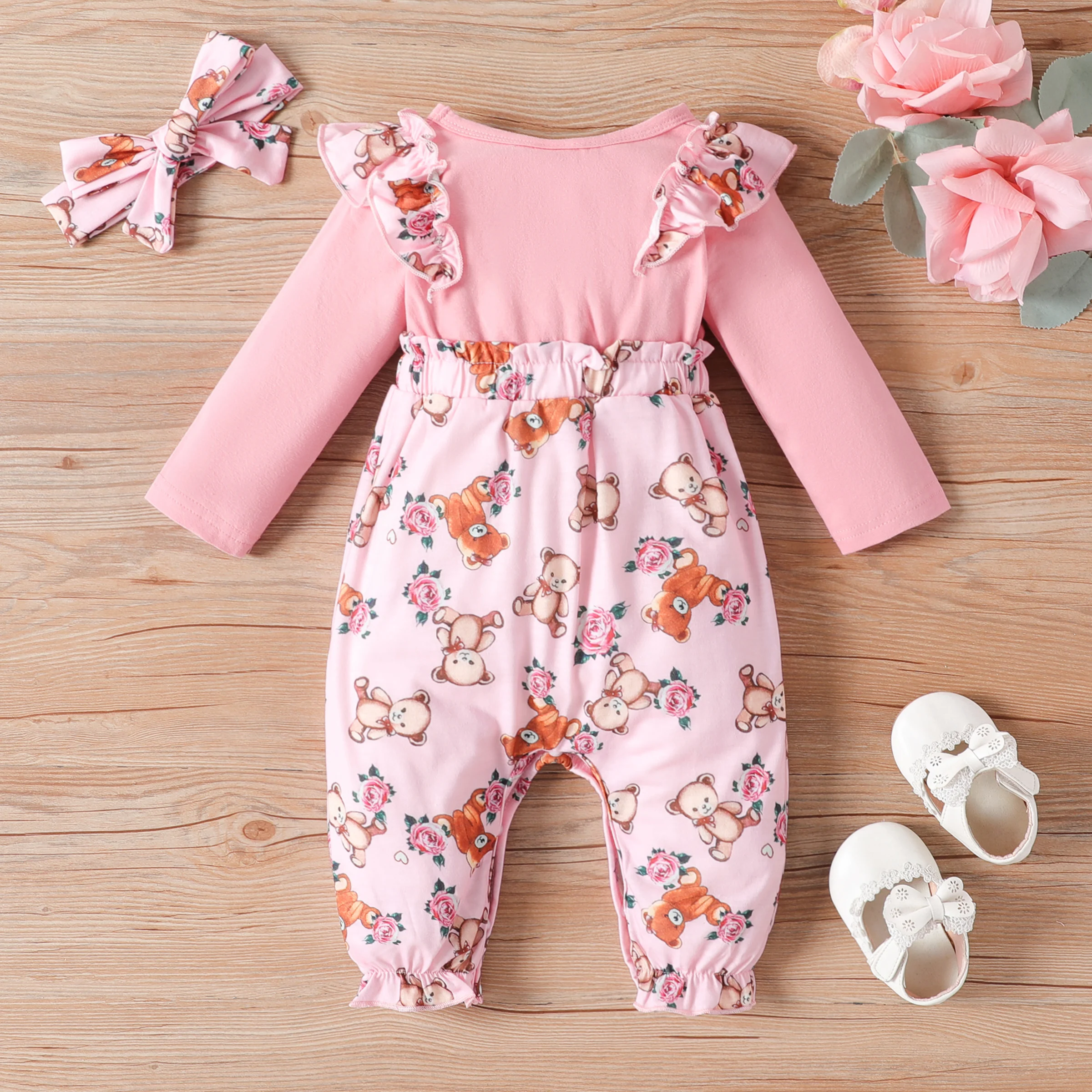 Baby-Overall im Bären-Stil mit besticktem Blumenmuster