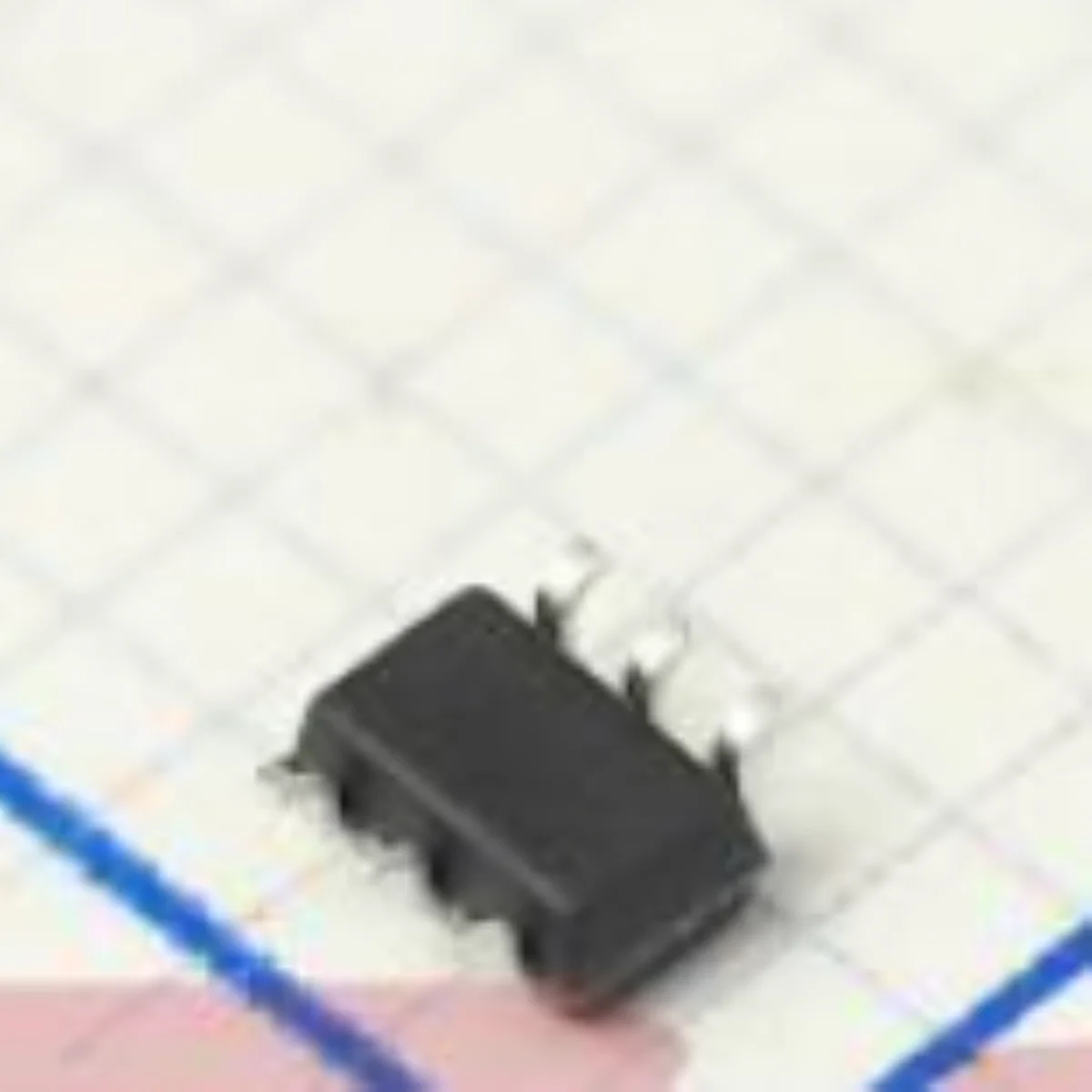 FDG6317NZ Marking 67 SC-70-6 SC-88 SOT-363 NEW Original Field Effect Tube 300mW 20V 700mA 2 N-channels 0.7A 400mΩ@4.5V MOSFETs