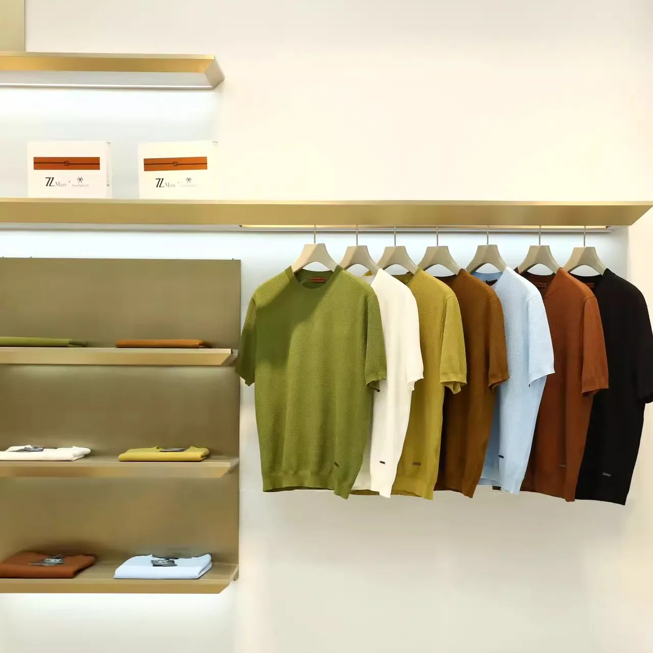 

Modern Sle Men's ort Sve irt Double-sided Silk Luster Knitted on Flat hine Summer Faion Urban Wear