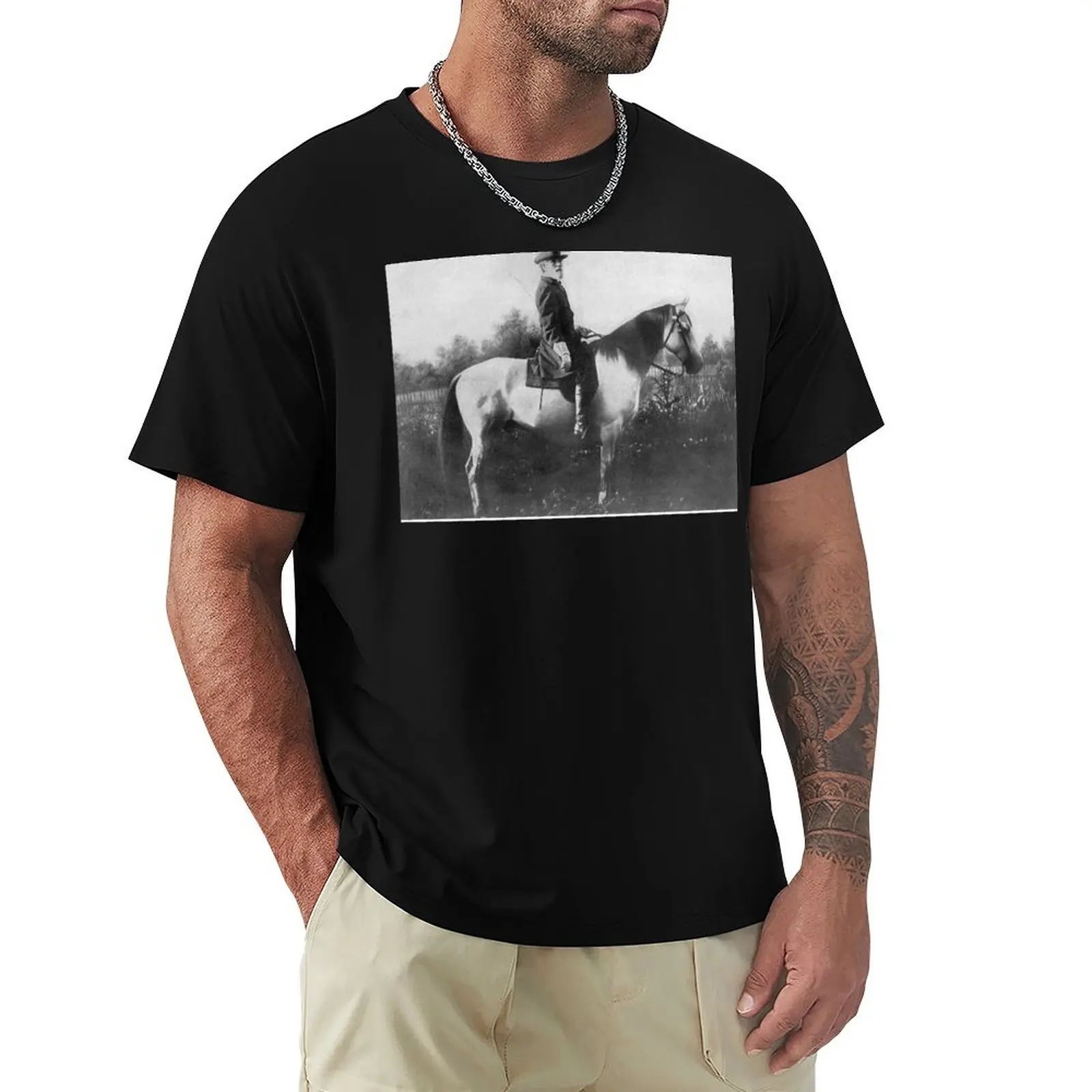 

Robert E Lee and His horse Travel T-Shirt funny costumes shirts graphic T-shirts oversize men t shirts