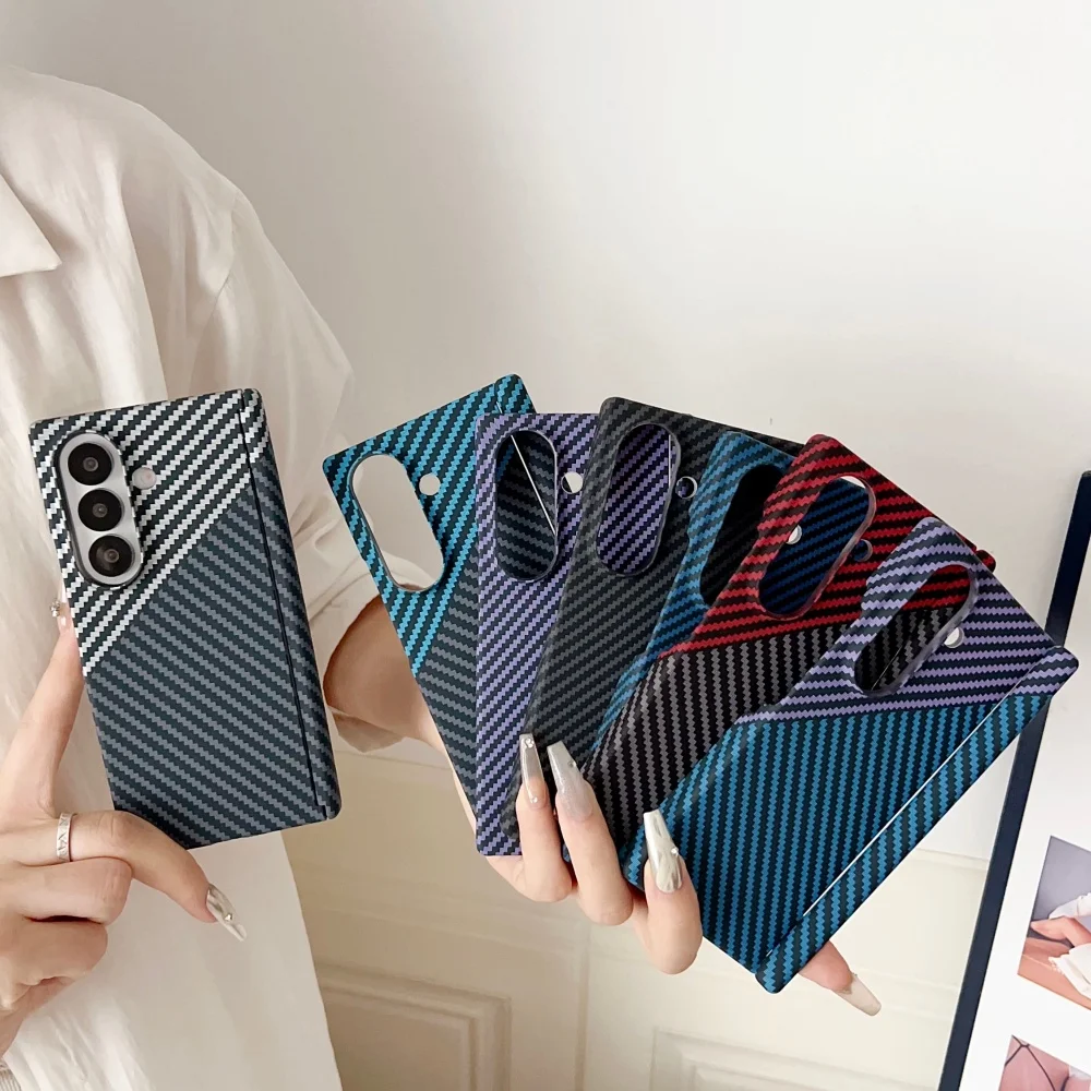 Luxuriöse magnetische Carbonfaser-Schutzhülle mit Scharnier für Samsung Galaxy Z Fold 7 6 5 8 – Ultradünne PC-Schutzhülle für ZFold7 – Detail 2