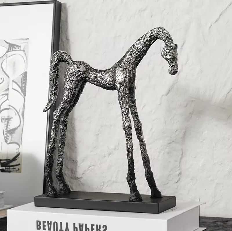 Resin Long Legged Horse Sculpture Ornaments Model Room Sale Office Accessories Art Home Livingroom Foyer Study Statue Decoration