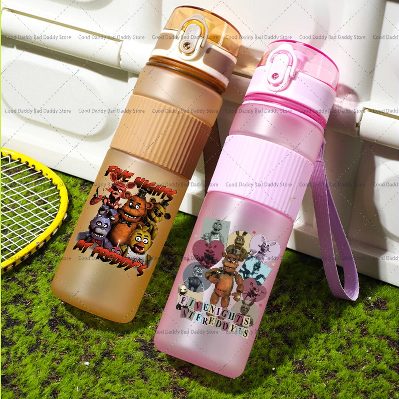 

550ML FNAF Water Bottles Five Nights At Freddy Bear Trumbler for Kids Drinkware Big Capacity Cups Sportwear Handheld Strap Gift