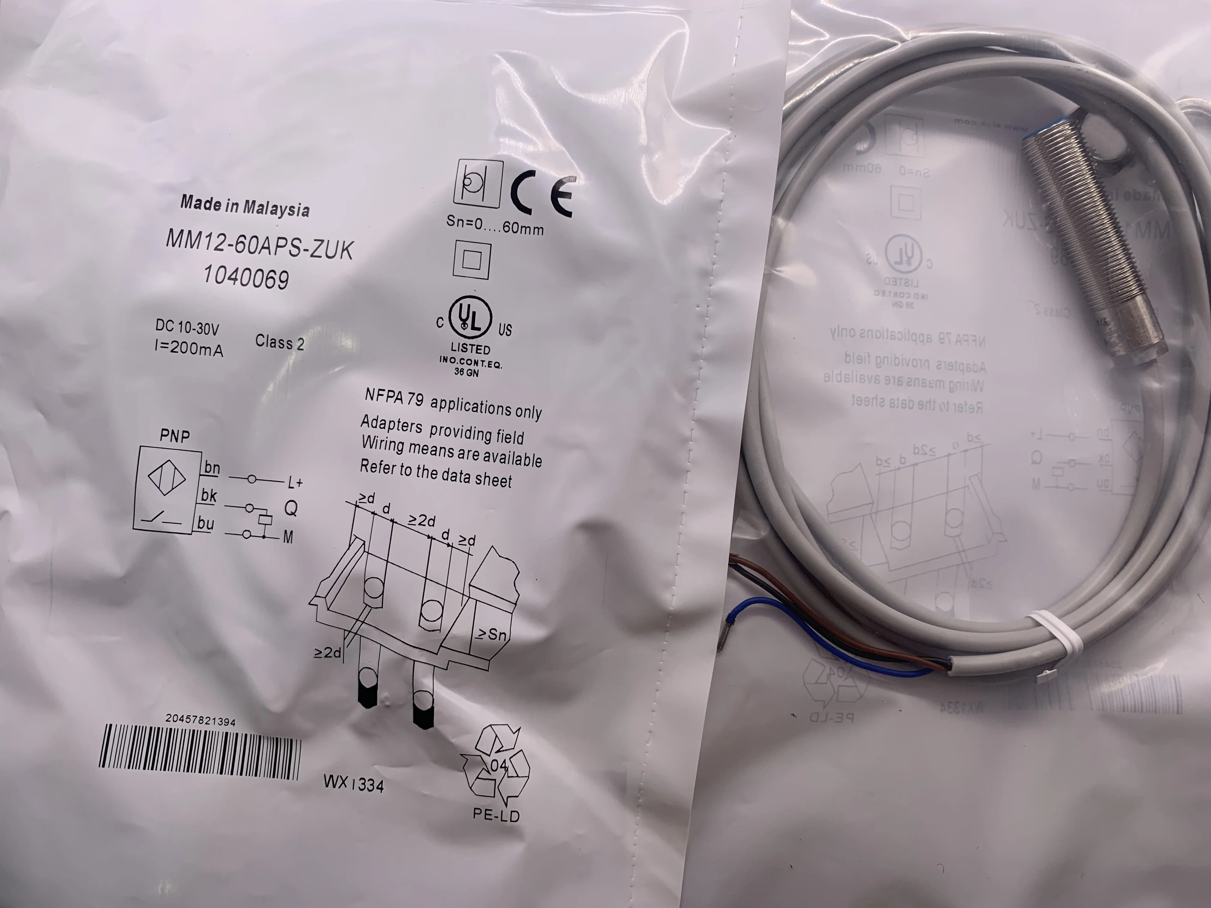 

New Proximity Switch Sensor in Stock 1040992 IME18-12NNSZW2S High Quality Seller One-year Warranty