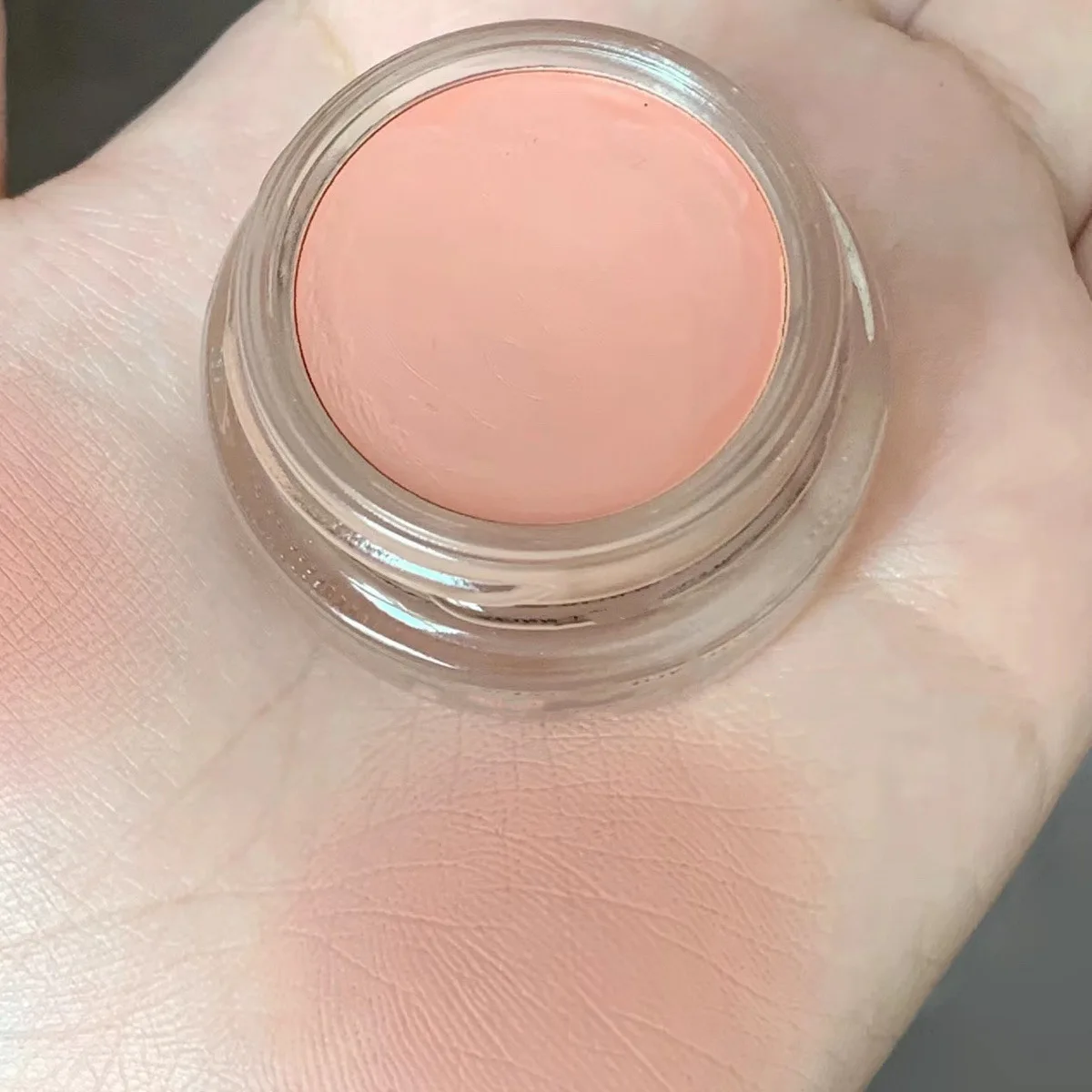 أحادية اللون عينيه كريم العين المخفي قاعدة ماكياج سموكي الأرجواني ماتي عينيه التمهيدي لون البشرة طويلة الأمد مقاوم للماء