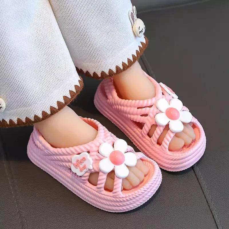

Poop-feeling Sandals for Girls – 2025 New Summer Beach Shoes for Toddlers & Little Girls, Anti-Slip Soft-Sole Outdoor Sandals