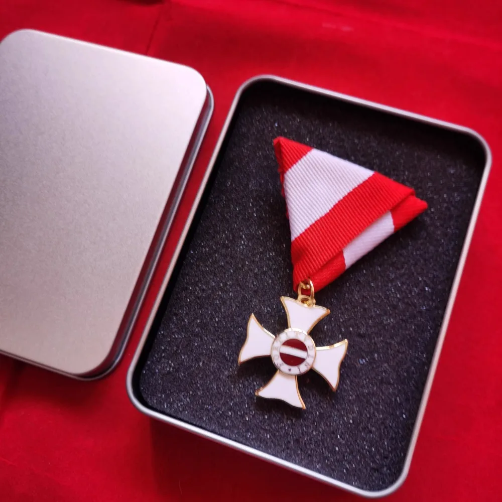 أوسترو المجر ماريا تيريزا شارة شعار الشريط ميدالية مع شارات الشريط هدية مربع الرقبة