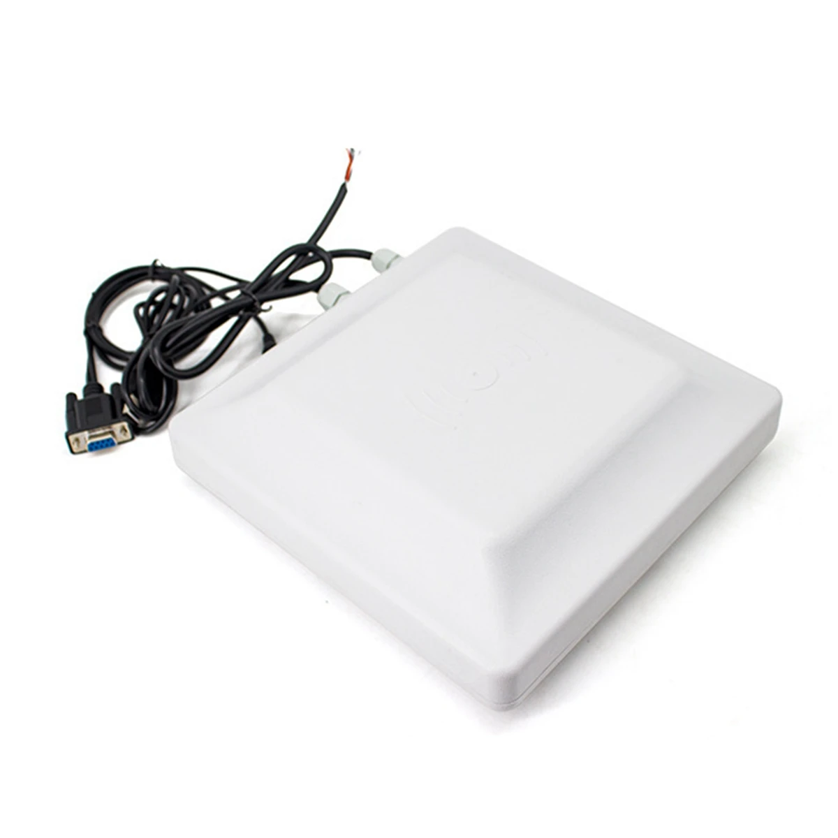 Hot sale 0-5M UHF Rfid Reader Long Range Built in 30Dbm Circular Antenna RS232/485 WG26/34 IP for Vehicle Management