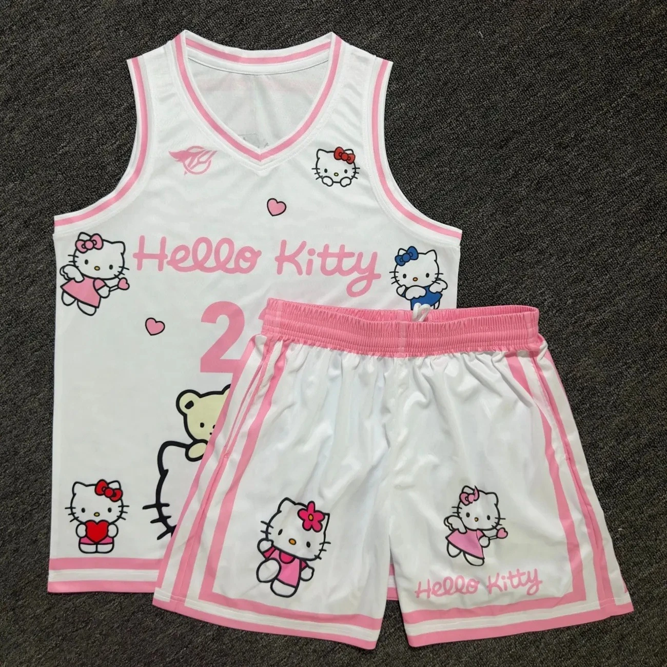 

Cartoon Hello Kitty Unisex Basketball Suit V-neck Set, Children's Parent-child Outfit, Competition Training Vest Shorts 3D Set