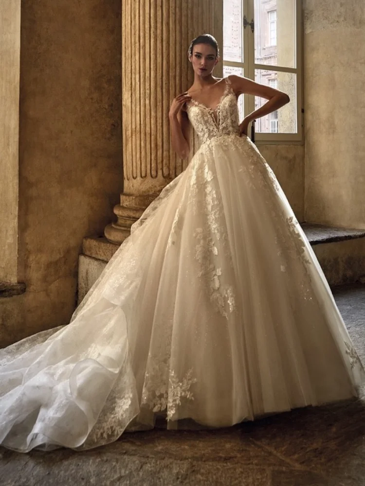 

Custom 2025 Sexy White Deep V-Neck Maxi Dress Lace Embellishment Sequins Backless Bohemian Style Wedding Evening Gown