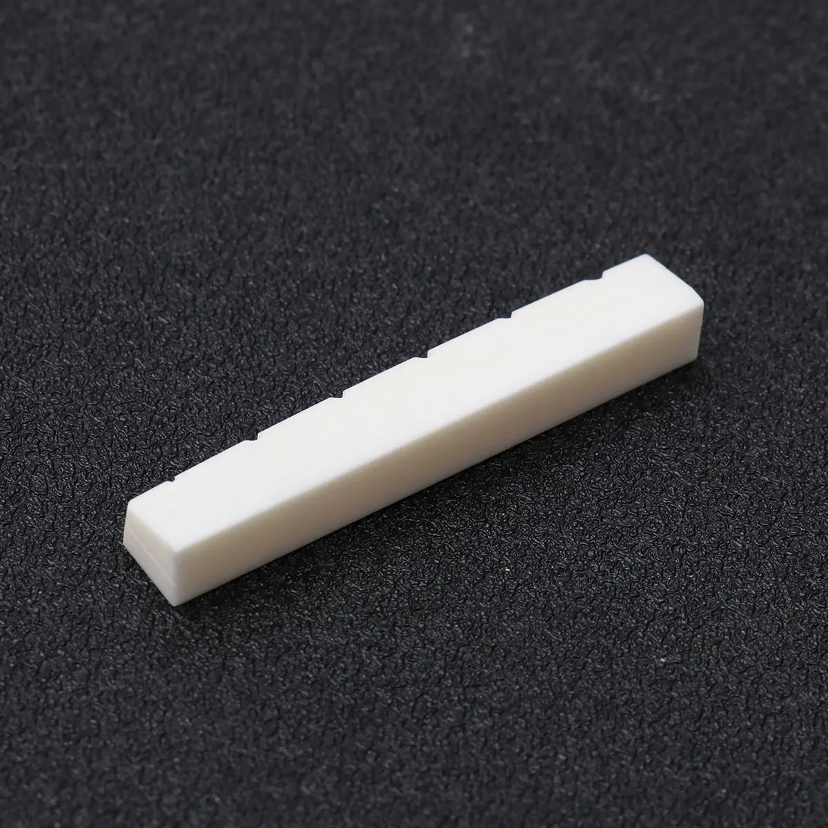 

43Mm 6 String Bass Guitar Bone Nut Slotted Oxen Natural Instrument Replacement Accessory Lightweight Easy Install Resistant