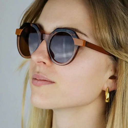 Imagen 2 del producto Ins Popular moda redonda mujeres Punk gafas de sol Retro remaches hombres tendencia gafas de sol gradiente tonos UV400