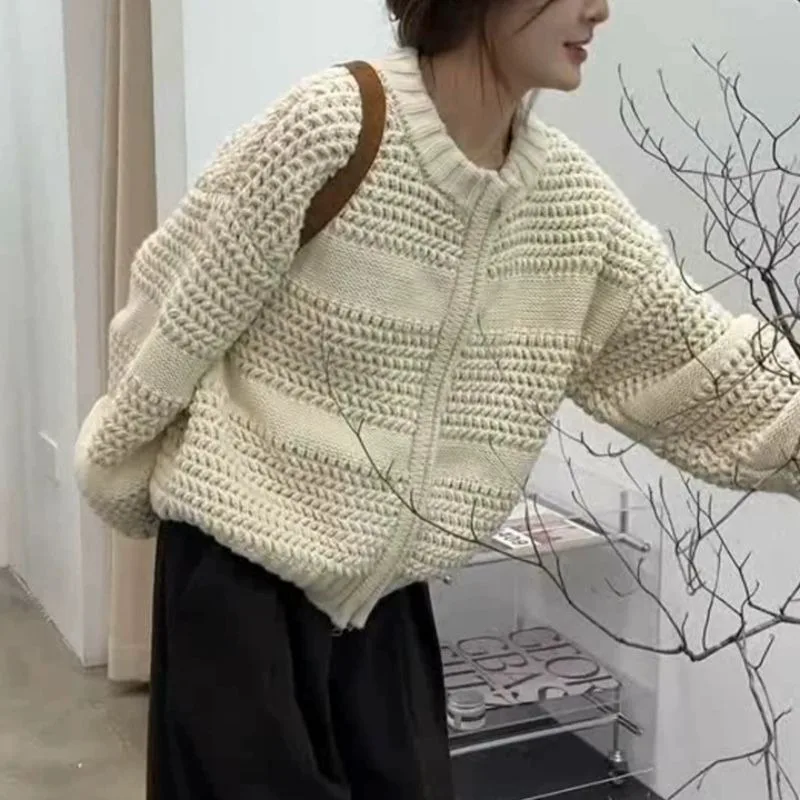 

Осенний ленивый высококачественный свитер 2024, свободный и универсальный вязаный кардиган нового стиля, нежный и повседневный топ