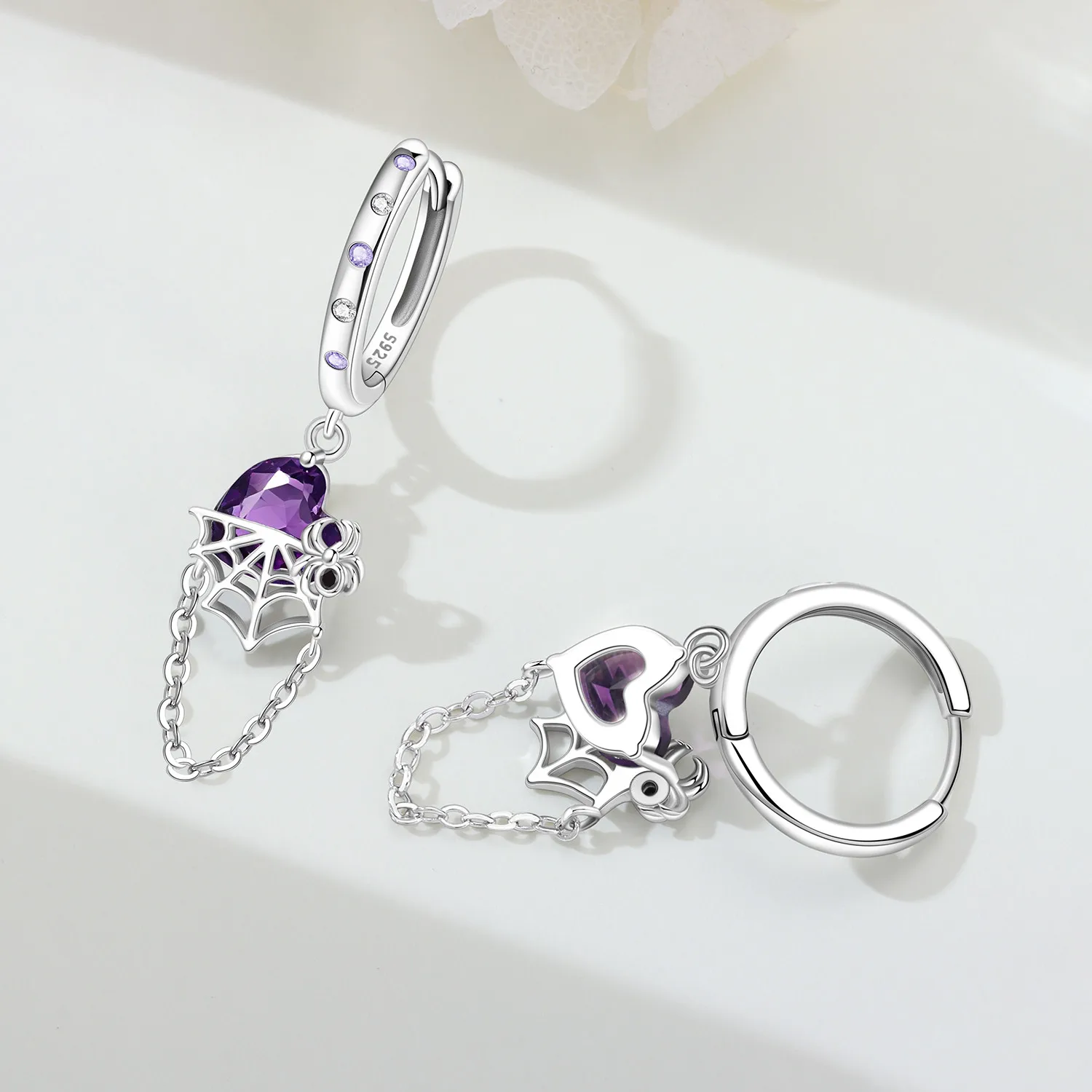 Original 925 Sterling Silber Lila Herzförmige Spinnen-Ohrhänger, Gothic Halloween Cosplay Party Schmuck für Frauen
