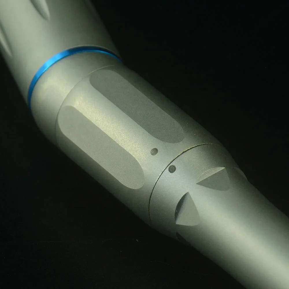 Pièce à Main Chirurgicale Droite, 20 Degrés