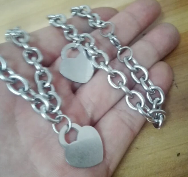 1set women\'s new stainless steel oval chain with heart charm necklace bracelet 19.6\'\' + 8\'\'