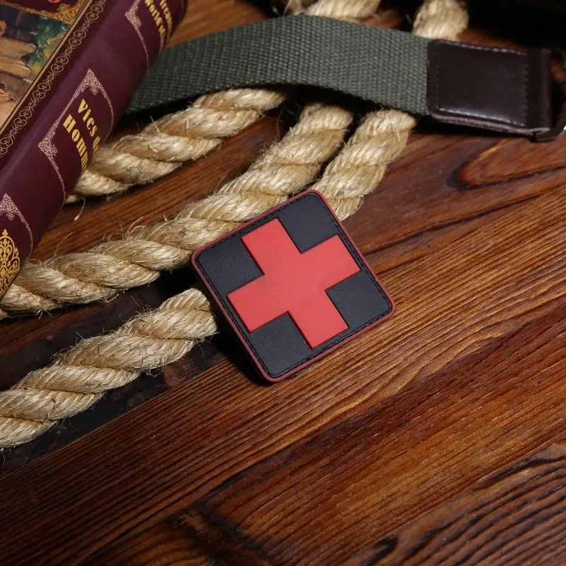 Medical Red Cross PVC Hook&loop Patches for Clothing Tactical Armband Rescue Morale Armband Backpack Decoration Sticker