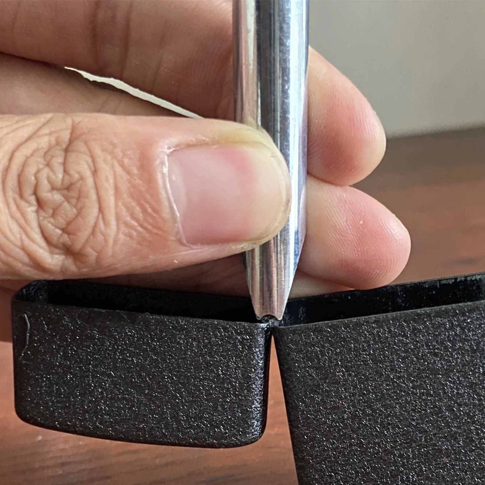 

Дырокол из нержавеющей стали, подходящий для зажигалки Zippo, универсальный регулируемый шарнир, дырокол для цепи, инструмент для восстановления корпуса, шарнир, аксессуар для ремонта «сделай сам»