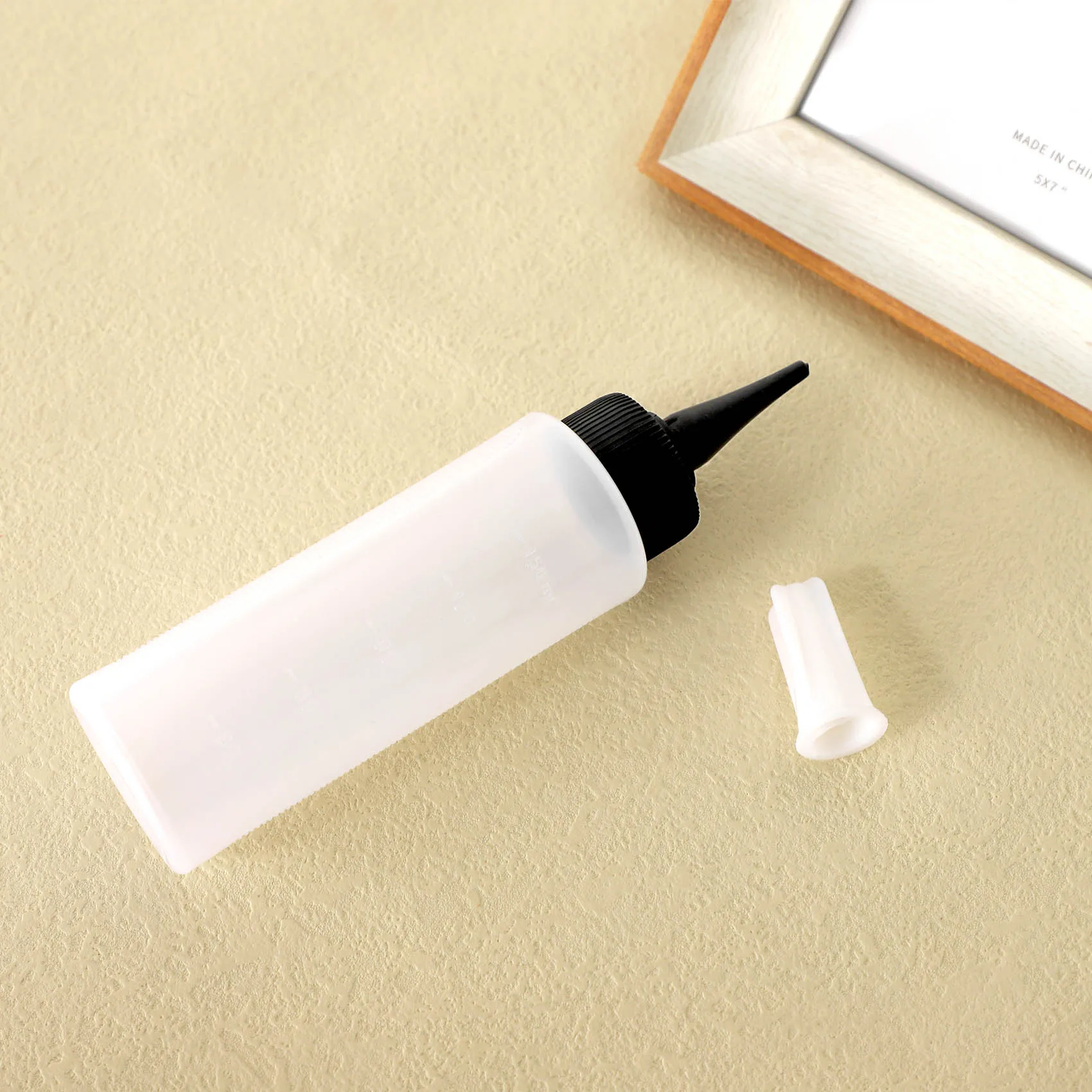 150ml Hair Color Measuring Applicator Bottle Scale Hairdressing Tool