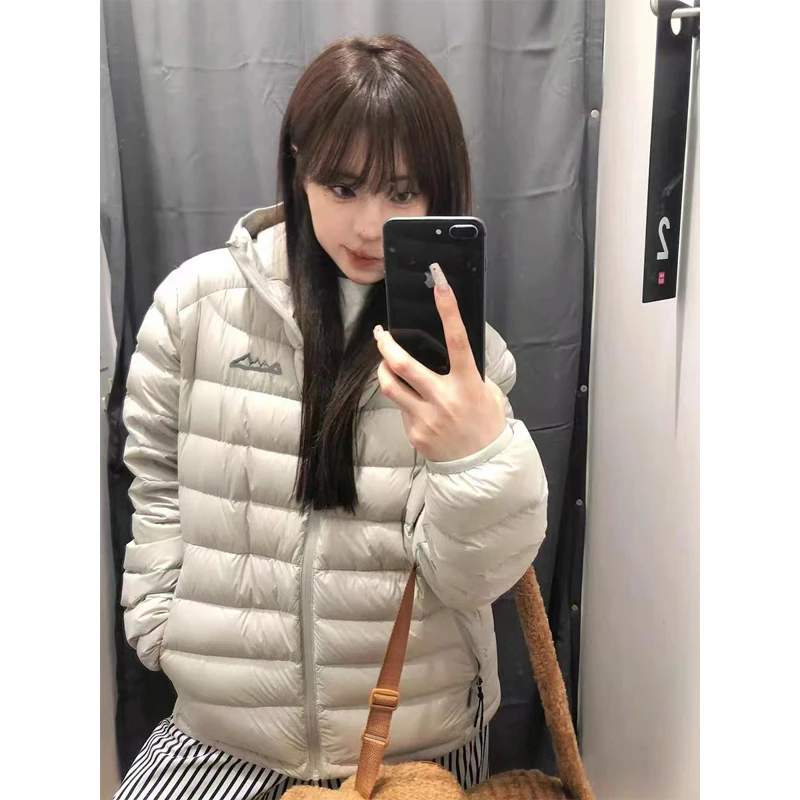 

2025 New Korean Style Slim Fit Ribbed Down Jacket For Women Winter Lightweight Couple Cotton Coat Warm Hooded Outerwear