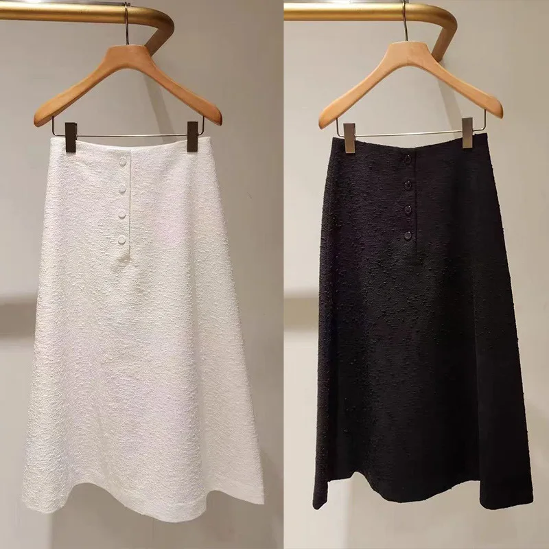 

【Gift Free】Elegant Textured A‑Line Midi Skirt with 4 Buttons – Solid Color Pleated Women’s Autumn/Winter Skirt